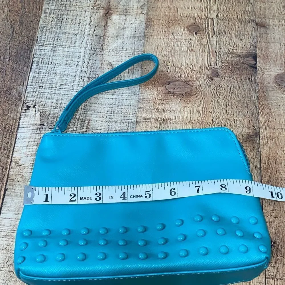 Neiman marcus cosmetic bag wristlet